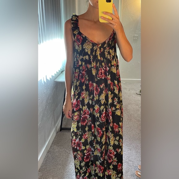 Volcom maxi dress - black with multi color flowers size S - Picture 2 of 4